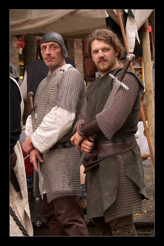 Rittertafel in R�desheim/Furchtlose Gesellen...