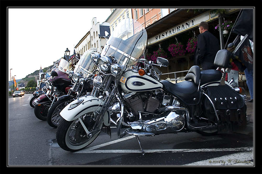 Harley-Davidson in R�desheim