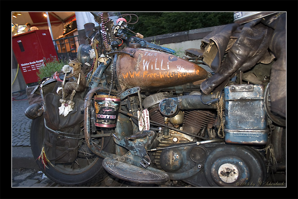 Free Willi..., und es f�hrt auch noch  ;-))