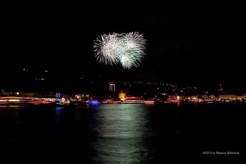 Rhein im Feuerzauber in R�desheim ( 04 )
