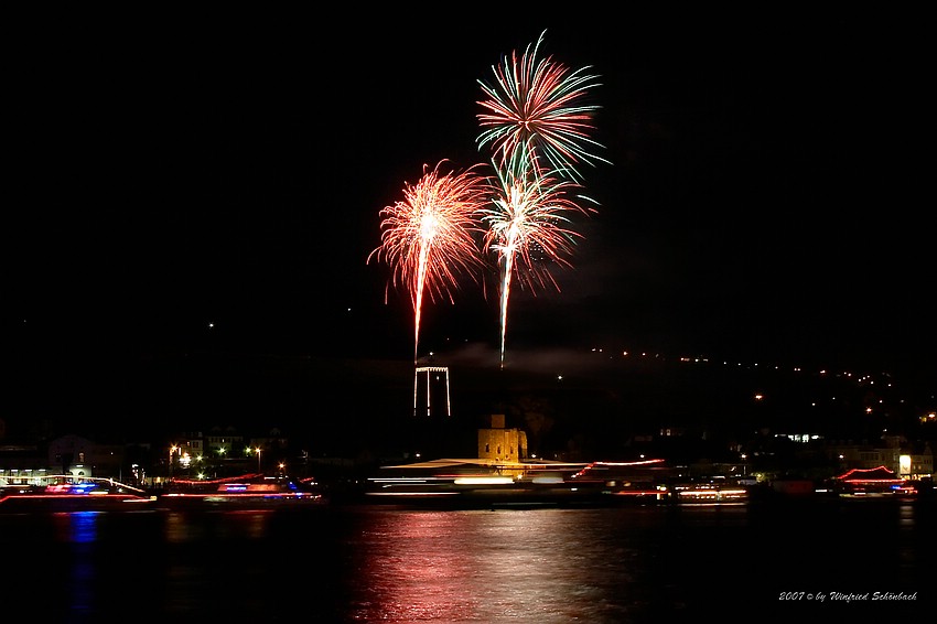Rhein im Feuerzauber in R�desheim ( 11 )